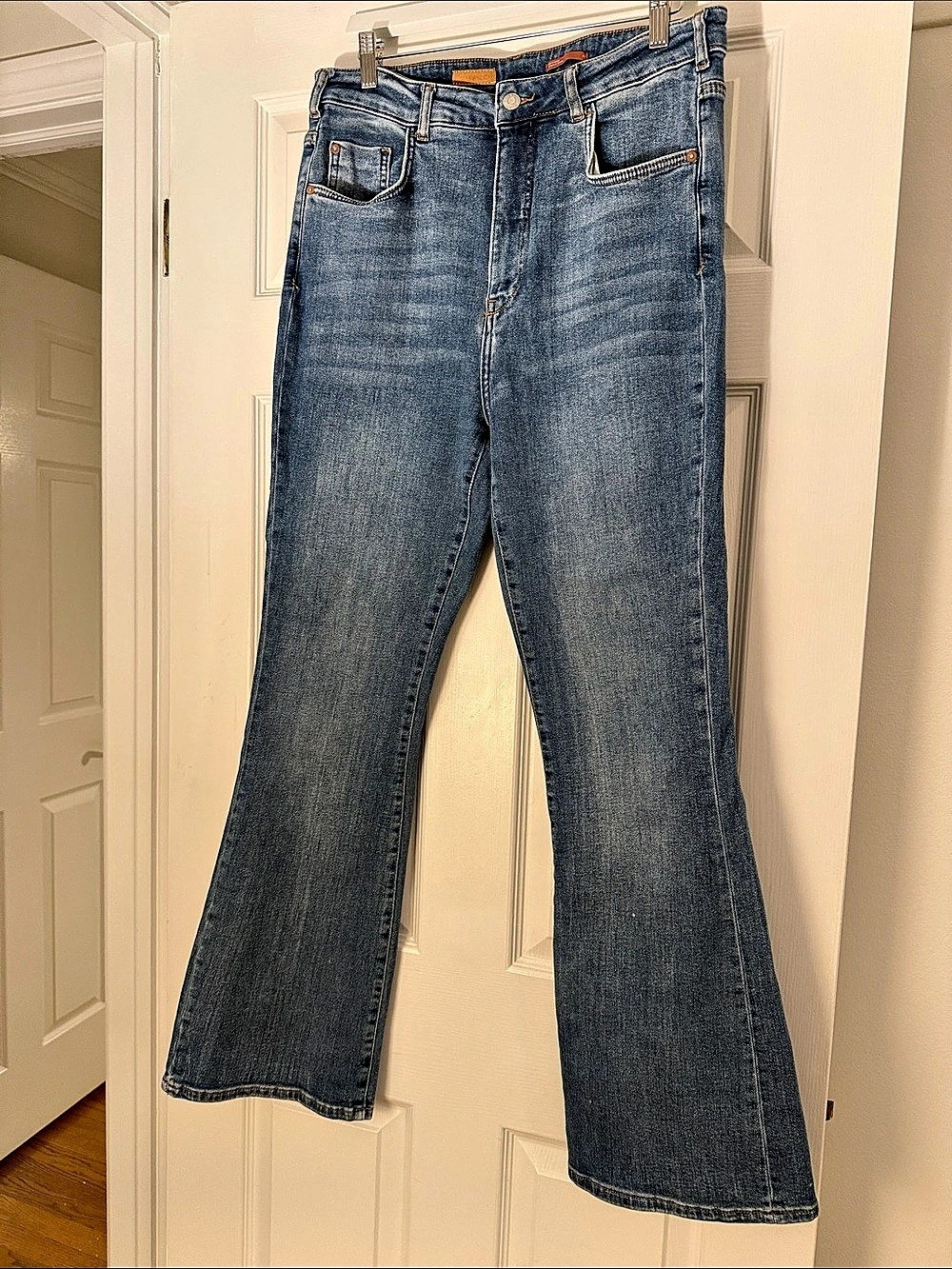 Pilcro Women's Flare Jeans in Blue Like New